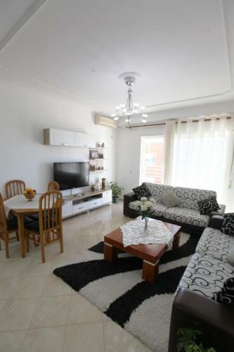Arlini Apartment