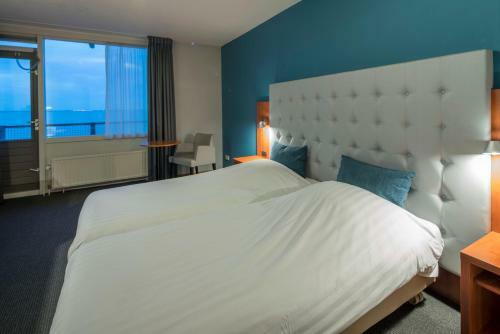 Hotel Lands End