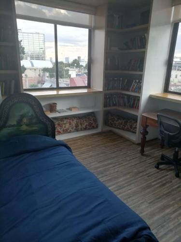 Big,sunny, 2-3 Apartment In Best Location
