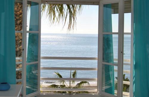 Apartamento Frente Al Mar,primera Linea
