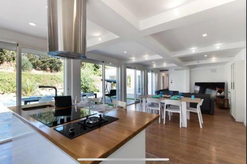 Luxury House, Piscina Y Playa Rv