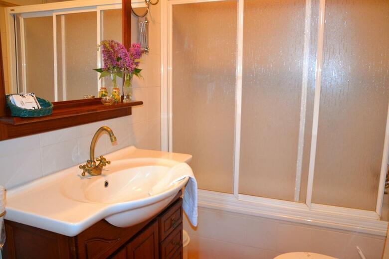 Apartamentos Rurales Ron
