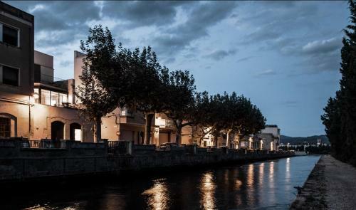 La Casa Del Canal