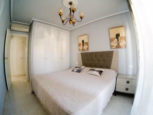 Villa House In Quesada With Swiming Pool