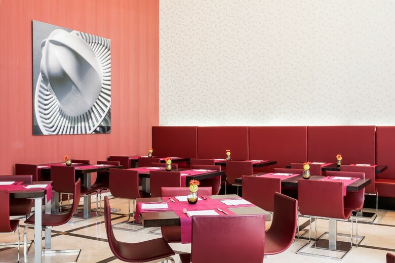 Hotel Ilunion Aqua 4