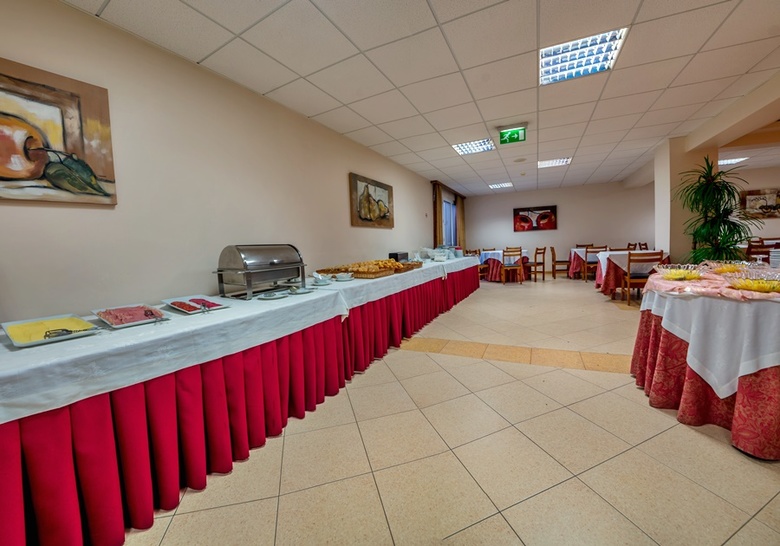 Hotel Santa Euf�mia