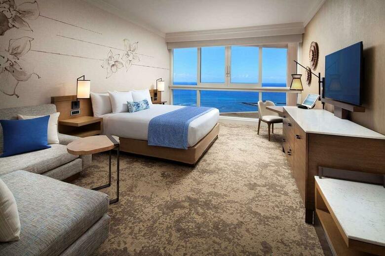 Hawaii Prince Hotel
