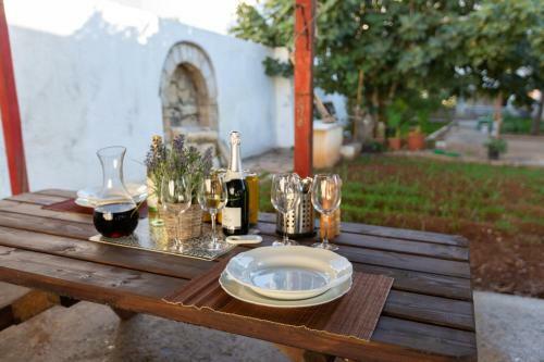 Hostal Laila's Cozy Garden House & Studio