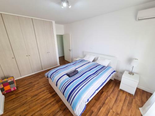 Fam Glam City Apartment