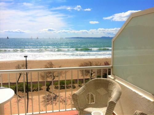 Apartamento En Primera Linea de Mar, Roses
