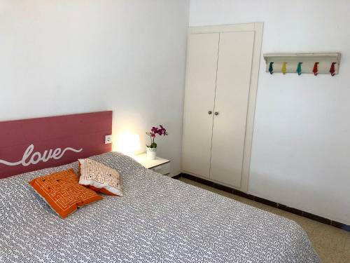Apartamentos Aquarium. 150 Metros Playa.