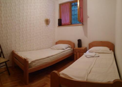Hostal Abaguesthouse