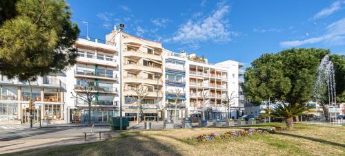 Apart-rent Apartament Av Rhode 3�