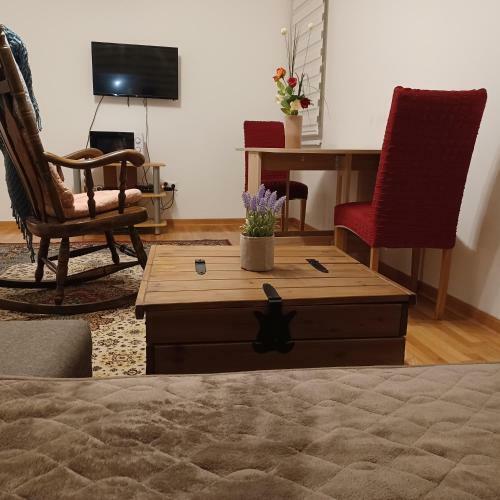 Brand New - Central Apartments
