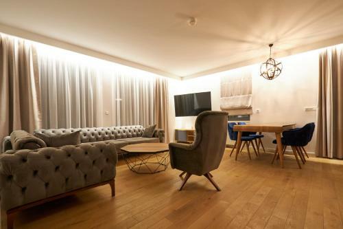 Olympic 84 Apartments
