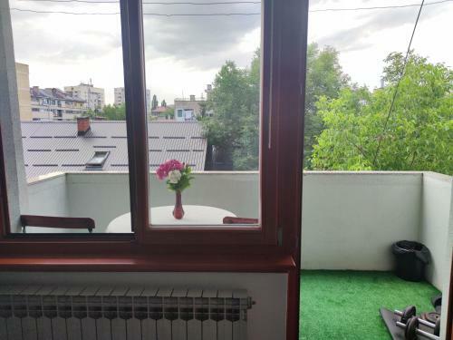 Cosy Room With A Balcony