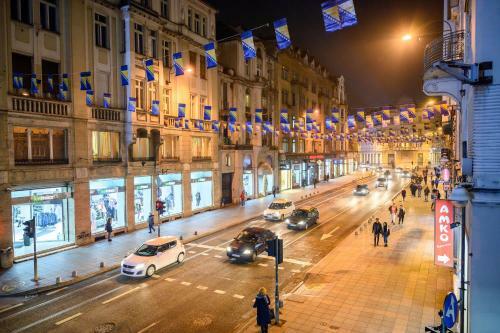 Apartamento Megapolis Main Street Suites