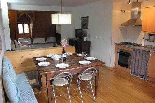 Apartamento Centro de Sallent Con Wifi