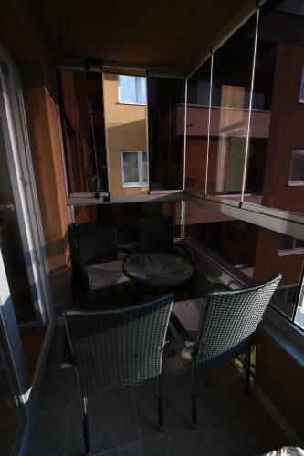 Sky Way Studio Apartment