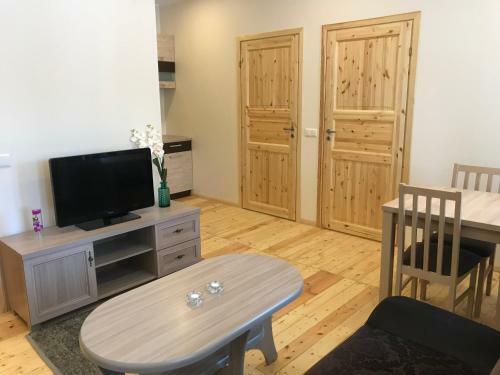 Elva Apartments