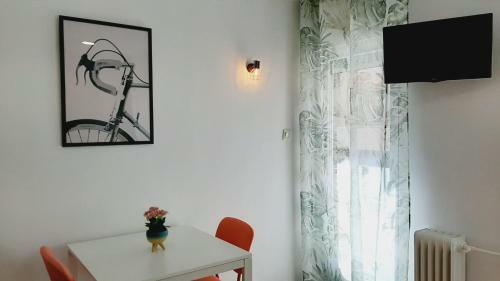 Hostal Lucia By Gaiarooms