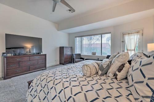 Spacious Chandler Sanctuary With Pool And Yard!