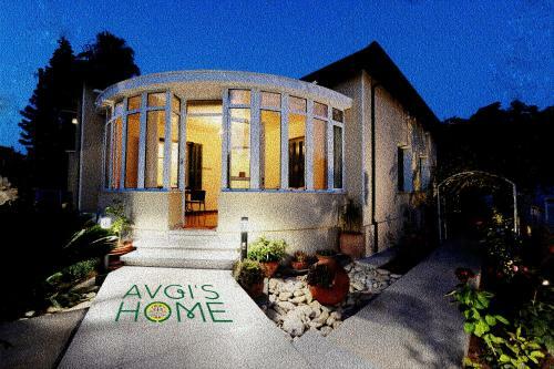 Bed & Breakfast Avgi's Home