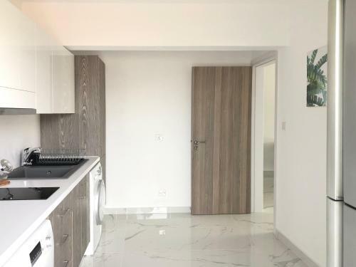 Apartamento Metro Court Apt