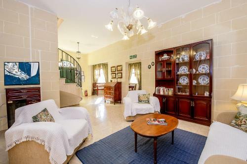 Hostal Ta Joseph