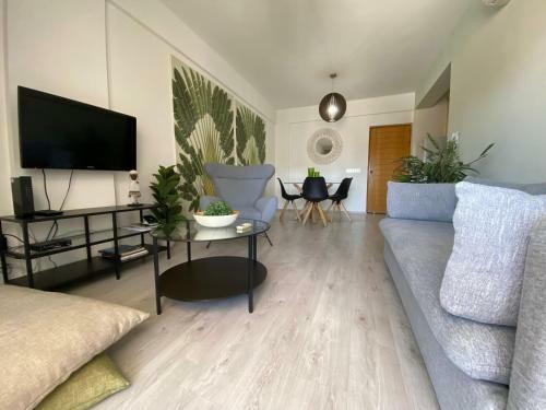 Charming Old City Apartment