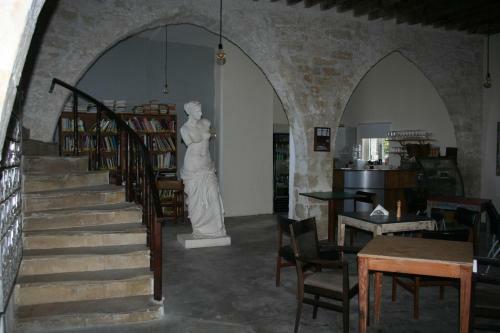 Cornaro Fine Arts Center