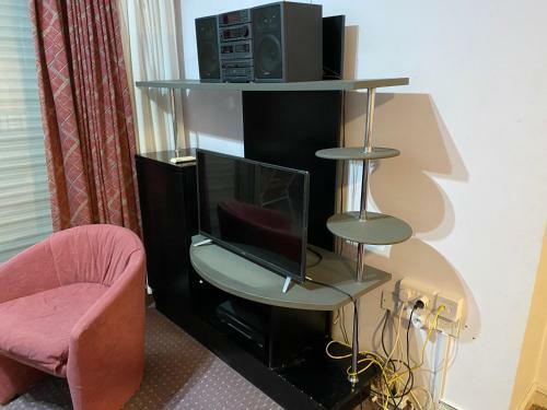 Private Room In A Shared Flat At Best Location