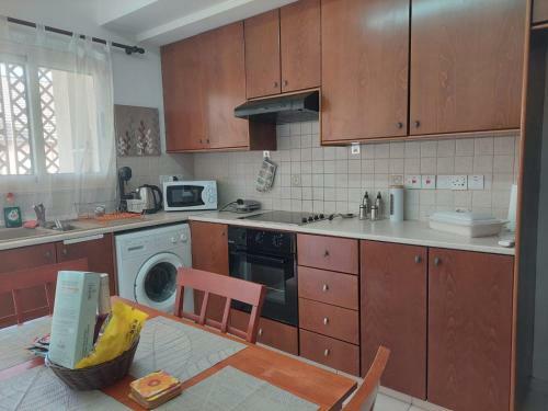 Apartamento Georgiou Court 102