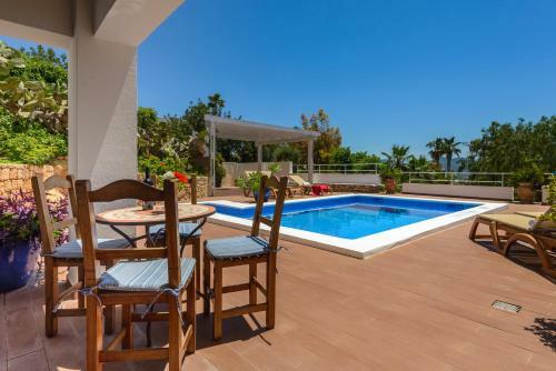 New! Villa Sa Rota Family Friendly