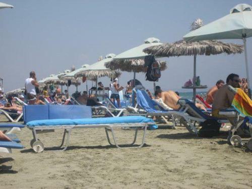 Fantastic 1 Bed Apartment Opposite 4 Seasons Limassol