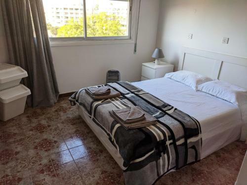 Fantastic 1 Bed Apartment Opposite 4 Seasons Limassol