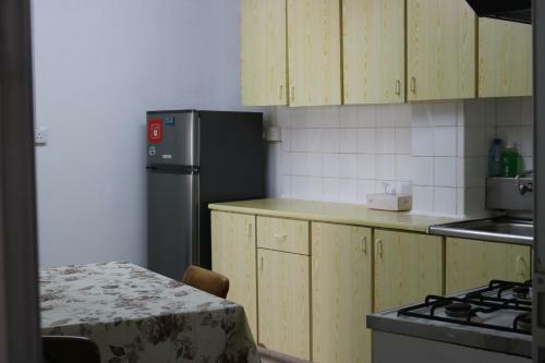 Tsangaris House In Action