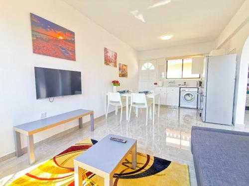 Bella Ciao Beach Apartments