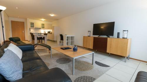 Hine Adon Aparthotel