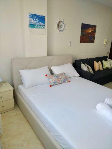 Eva?s Apartment