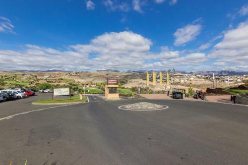 Salobre Golf Par 4 Villa 5