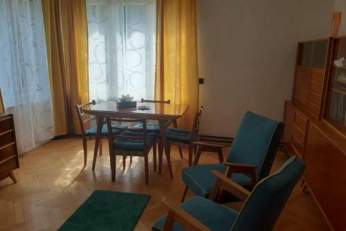 Klid ?as? D�vno Minul�ch Hned Za Prahou