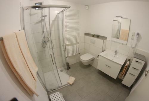 Hostal Ferienwohnungen Und Appartements - Haus Budinger