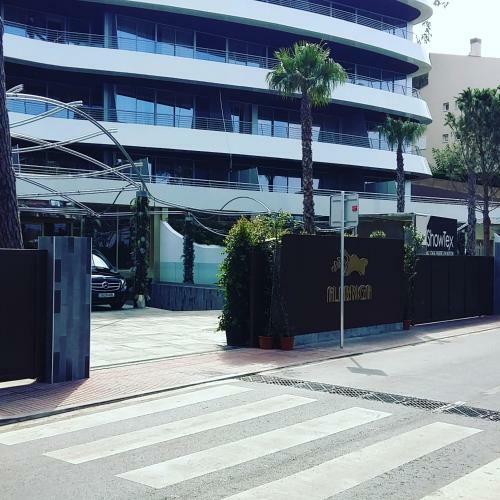 Apartamento Sagar� Front Beach