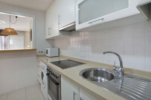 Confortable Apartamento En Roda Golf.