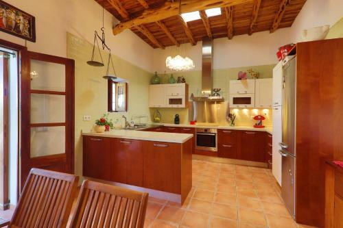 Casa de Campo Can Chinch�