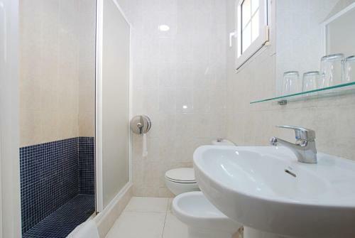 Hotel Tres Leones
