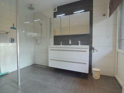 Charming Villa In Venhorst With Sauna