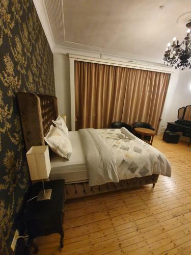 Hostal Brussels 1904