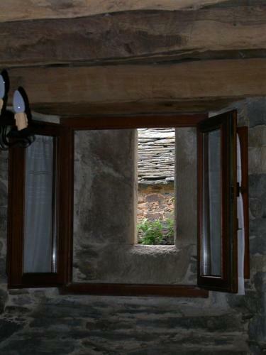 Casa De Alba